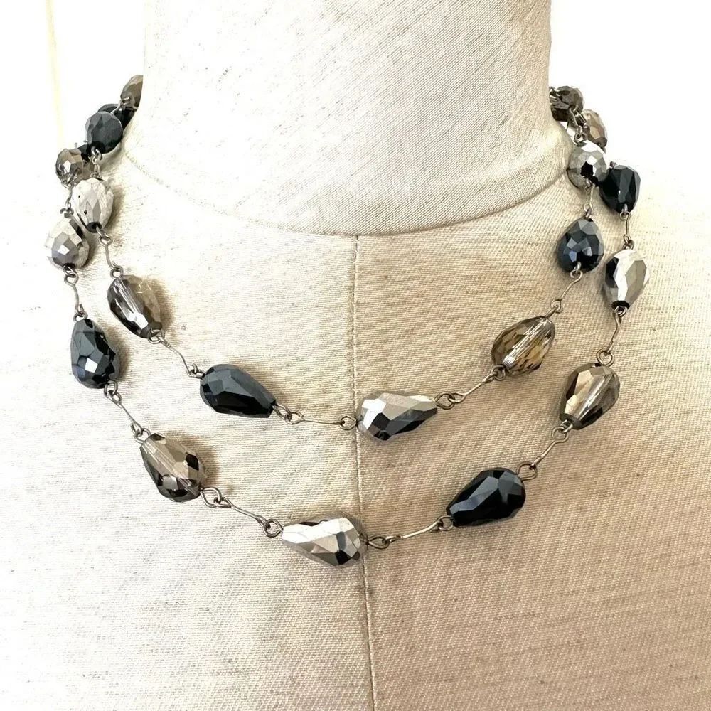 Jules silver beaded necklace